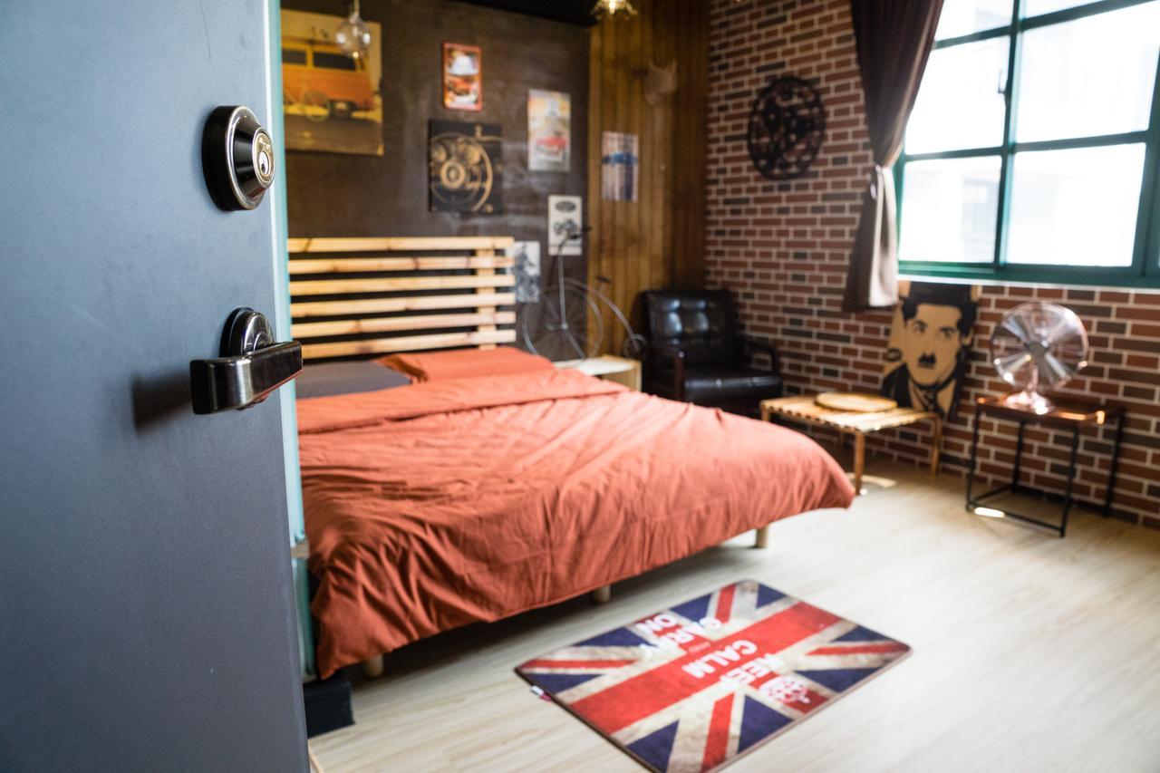 Baker Street London Style Inn Тайнан Екстериор снимка